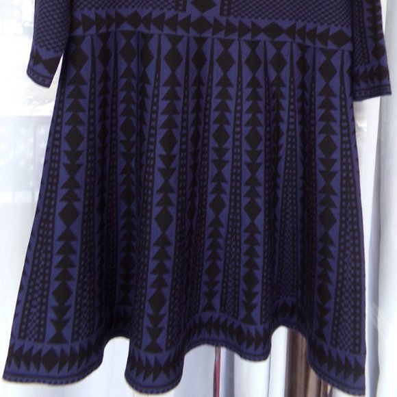 Nina Leonard Geometric Fit & Flare Sweater Dress - Picture 4 of 5